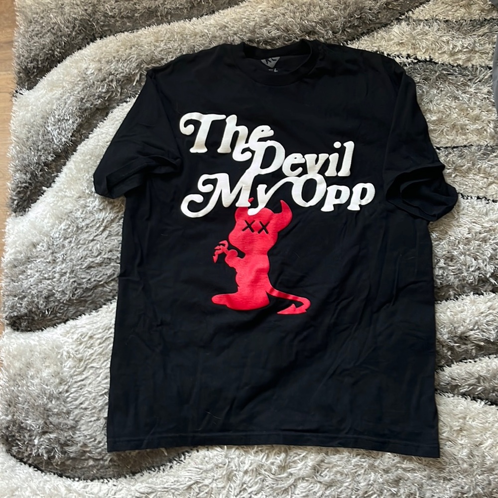 Graphic T shirt